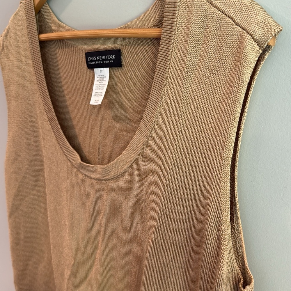 Jones New York Tan Boxy Muscle Tee - Picture 4 of 8